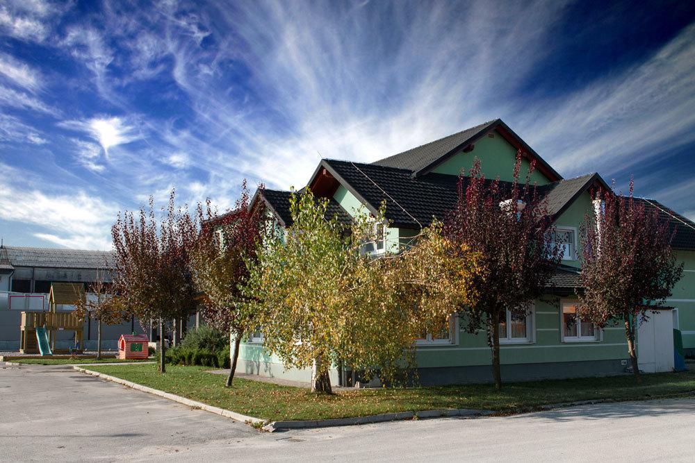 Rooms En Krajcar Cerknica Εξωτερικό φωτογραφία