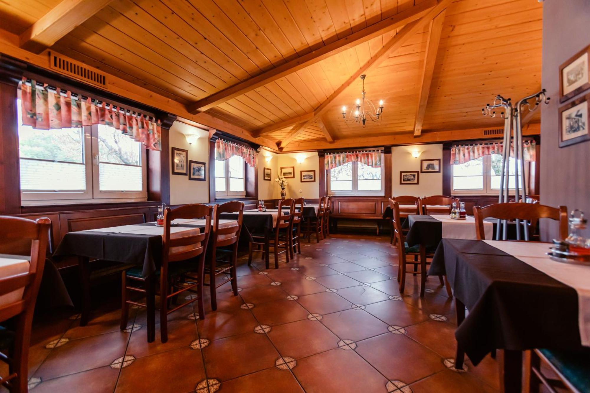 Rooms En Krajcar Cerknica Εξωτερικό φωτογραφία